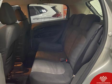 FIAT Punto 1.4 4P ELX FLEX, Foto 9