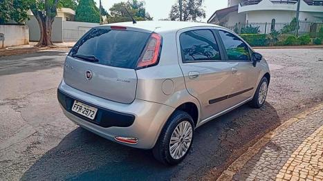 FIAT Punto 1.4 4P FLEX ATTRACTIVE ITALIA, Foto 4