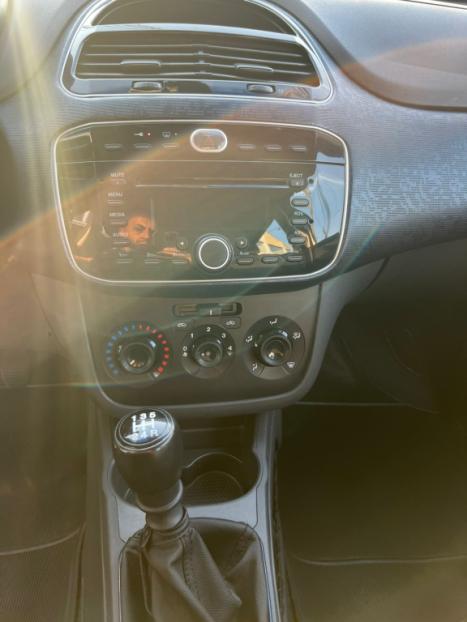 FIAT Punto 1.4 4P FLEX ATTRACTIVE ITALIA, Foto 10