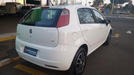 FIAT Punto 1.4 FLEX 4P, Foto 6