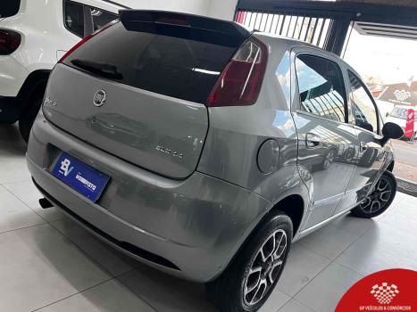 FIAT Punto 1.4 FLEX 4P, Foto 6
