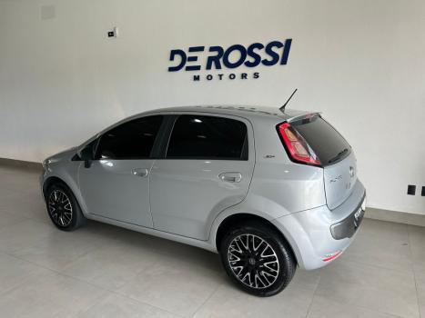 FIAT Punto 1.6 16V 4P ESSENCE FLEX, Foto 2