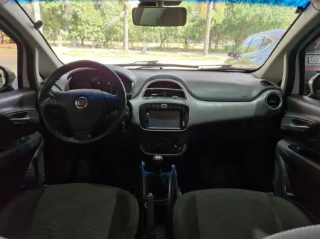 FIAT Punto 1.6 16V 4P ESSENCE FLEX, Foto 8