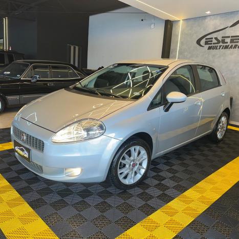 FIAT Punto 1.6 16V 4P ESSENCE FLEX, Foto 2