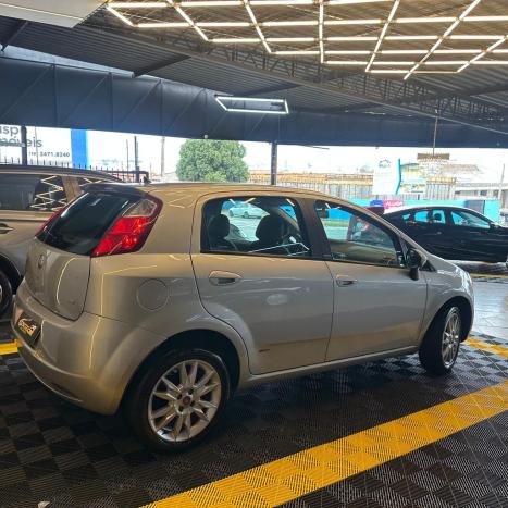 FIAT Punto 1.6 16V 4P ESSENCE FLEX, Foto 5