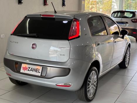 FIAT Punto 1.6 16V 4P FLEX ESSENCE SP DUALOGIC AUTOMATIZADO, Foto 3