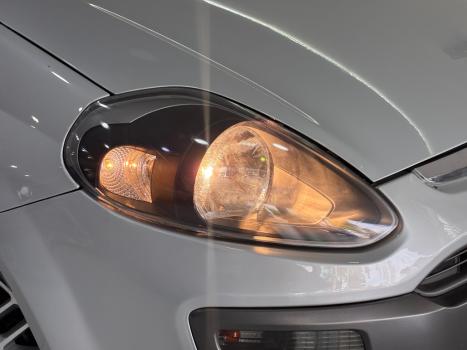 FIAT Punto 1.6 16V 4P FLEX ESSENCE SP DUALOGIC AUTOMATIZADO, Foto 7