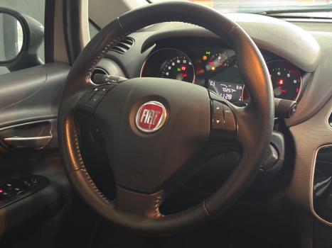 FIAT Punto 1.6 16V 4P FLEX ESSENCE SP DUALOGIC AUTOMATIZADO, Foto 18