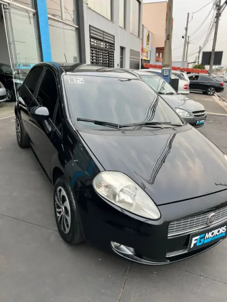 FIAT Punto 1.8 16V 4P  ESSENCE FLEX, Foto 3