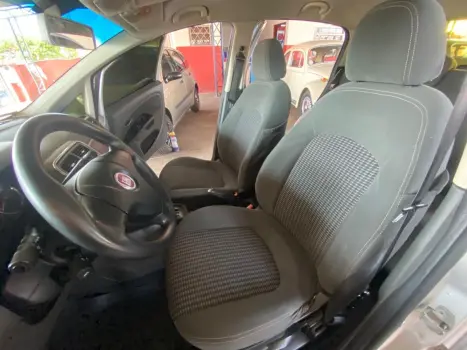 FIAT Punto 1.8 16V 4P BLACKMOTION FLEX, Foto 10