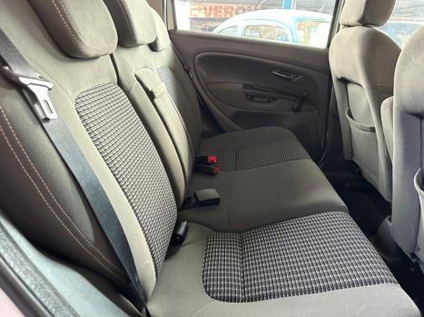 FIAT Punto 1.8 16V 4P FLEX ESSENCE DUALOGIC AUTOMATIZADO, Foto 8