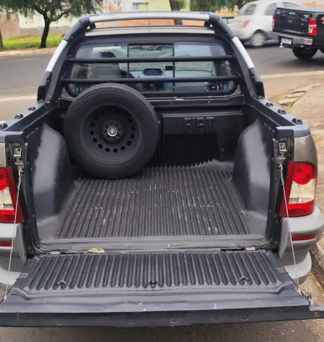FIAT Strada 1.6 16V ADVENTURE CABINE ESTENDIDA, Foto 8