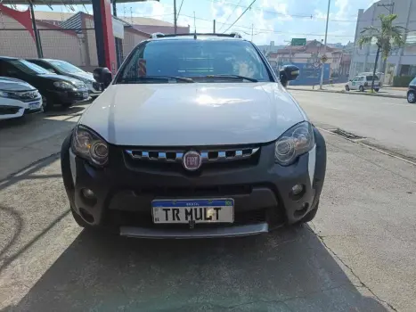 FIAT Strada 1.8 16V FLEX ADVENTURE CABINE ESTENDIDA, Foto 2