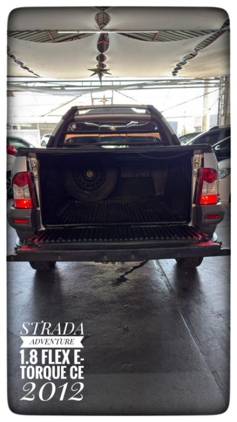 FIAT Strada 1.8 FLEX ADVENTURE CABINE ESTENDIDA, Foto 13