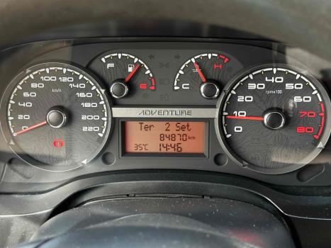 FIAT Strada 1.8 FLEX ADVENTURE CABINE DUPLA, Foto 13