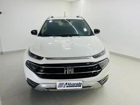 FIAT Toro 1.3 16V 4P FLEX 270 TURBO VOLCANO AUTOMTICO, Foto 2