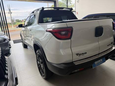 FIAT Toro 1.3 16V 4P FLEX 270 TURBO VOLCANO AUTOMTICO, Foto 5