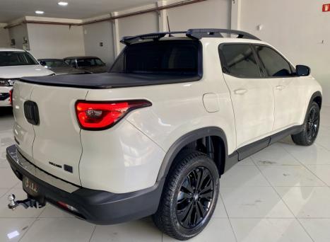 FIAT Toro 1.3 16V 4P FLEX 270 TURBO VOLCANO AUTOMTICO, Foto 2