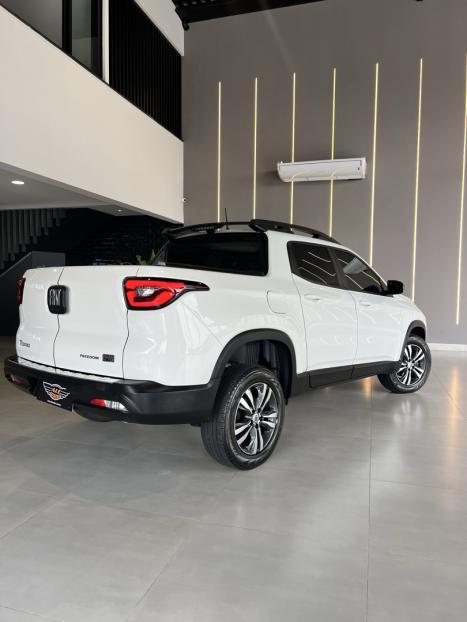 FIAT Toro 1.3 16V 4P FLEX 270 TURBO FREEDOM AUTOMTICO, Foto 2