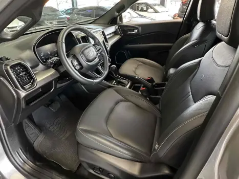 FIAT Toro 1.3 16V 4P FLEX 270 TURBO VOLCANO AUTOMTICO, Foto 15