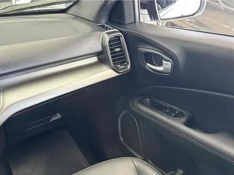 FIAT Toro 1.3 16V 4P FLEX 270 TURBO VOLCANO AUTOMTICO, Foto 17