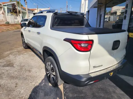 FIAT Toro 1.3 16V 4P FLEX 270 TURBO VOLCANO AUTOMTICO, Foto 4