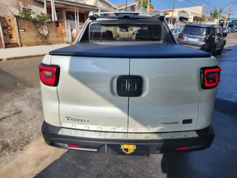 FIAT Toro 1.3 16V 4P FLEX 270 TURBO VOLCANO AUTOMTICO, Foto 5
