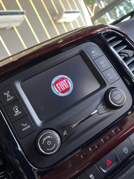 FIAT Toro 1.8 16V 4P FLEX FREEDOM OPEN EDITION AUTOMTICO, Foto 12