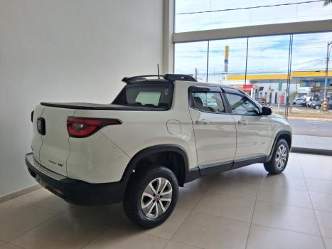 FIAT Toro 1.8 16V 4P FLEX FREEDOM AUTOMTICO, Foto 8