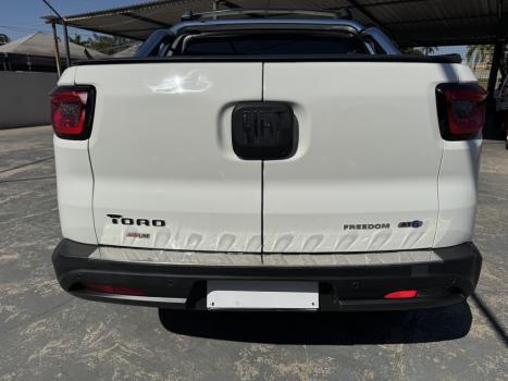FIAT Toro 1.8 16V 4P FLEX FREEDOM AUTOMTICO, Foto 4