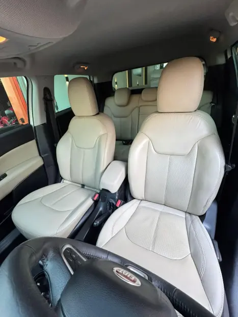 FIAT Toro 1.8 16V 4P FLEX FREEDOM AUTOMTICO, Foto 6