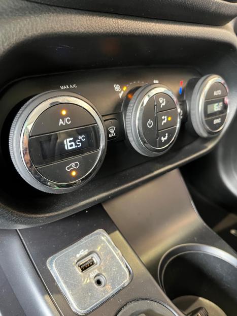 FIAT Toro 1.8 16V 4P FLEX FREEDOM OPEN EDITION AUTOMTICO, Foto 18