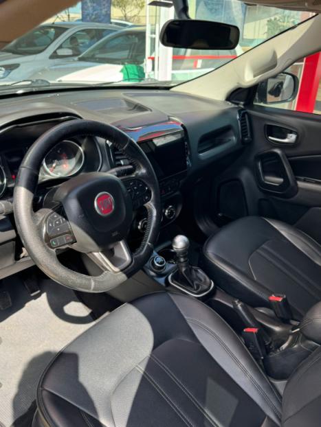 FIAT Toro 2.0 16V 4P 4WD FREEDOM TURBO DIESEL, Foto 8