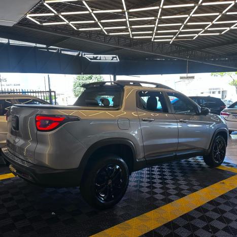 FIAT Toro 2.0 16V 4P 4WD FREEDOM TURBO DIESEL  AUTOMTICO, Foto 4