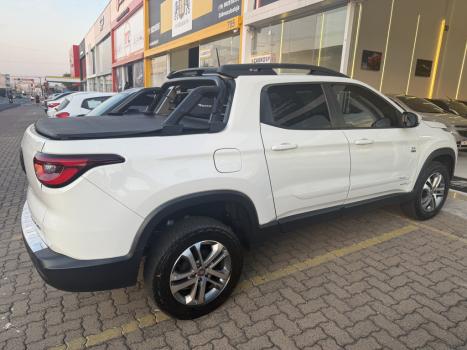 FIAT Toro 2.4 16V 4P FLEX FREEDOM ROAD AUTOMTICO, Foto 8