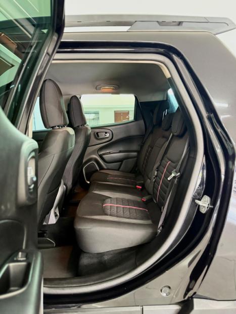 FIAT Toro 2.4 16V 4P FLEX FREEDOM ROAD AUTOMTICO, Foto 17