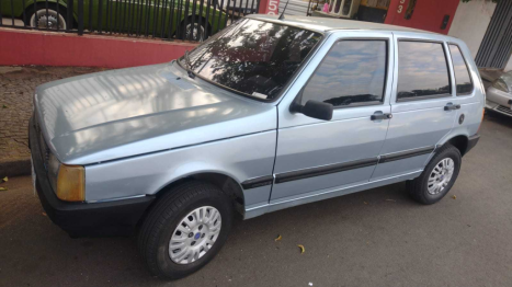 FIAT Uno 1.0 4P ELX, Foto 1