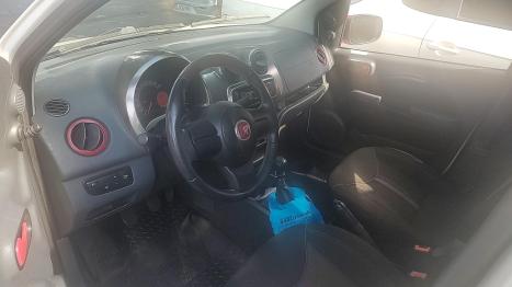 FIAT Uno 1.0 4P FLEX VIVACE ITLIA, Foto 3