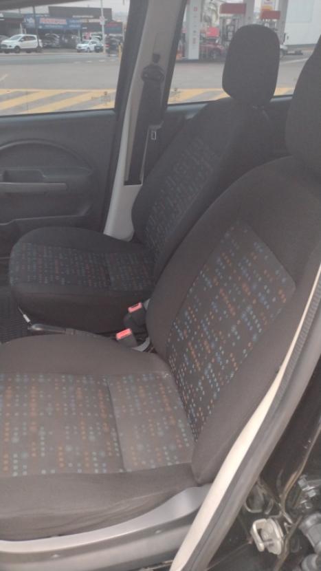 FIAT Uno 1.0 4P FLEX EVO VIVACE CELEBRATION, Foto 10