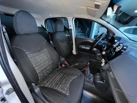 FIAT Uno 1.0 4P FLEX VIVACE, Foto 16