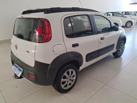 FIAT Uno 1.0 4P FLEX WAY CELEBRATION, Foto 2