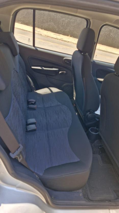 FIAT Uno 1.0 4P FLEX ATTRACTIVE, Foto 6
