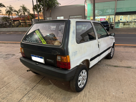 FIAT Uno 1.0, Foto 2