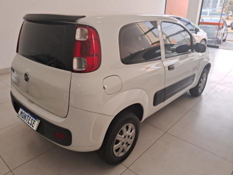 FIAT Uno 1.0 FLEX VIVACE, Foto 2