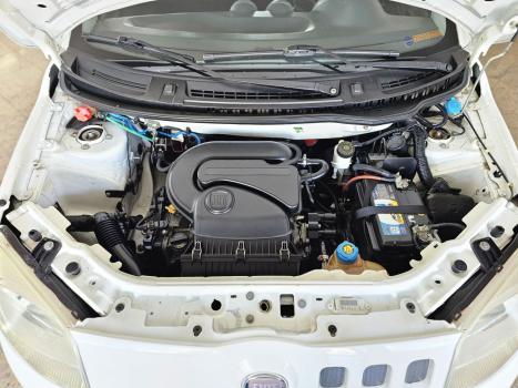 FIAT Uno 1.0 FLEX VIVACE, Foto 3
