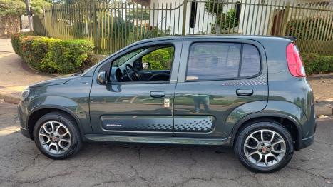 FIAT Uno 1.4 4P FLEX SPORTING, Foto 3