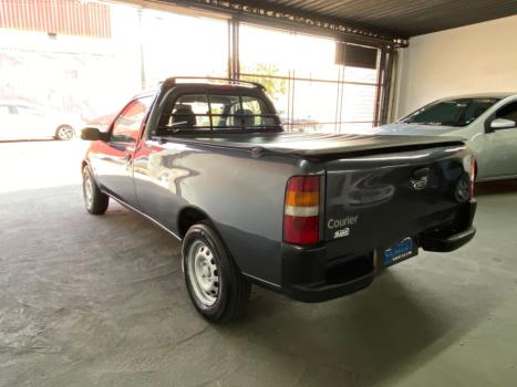 FORD Courier 1.6 L, Foto 4