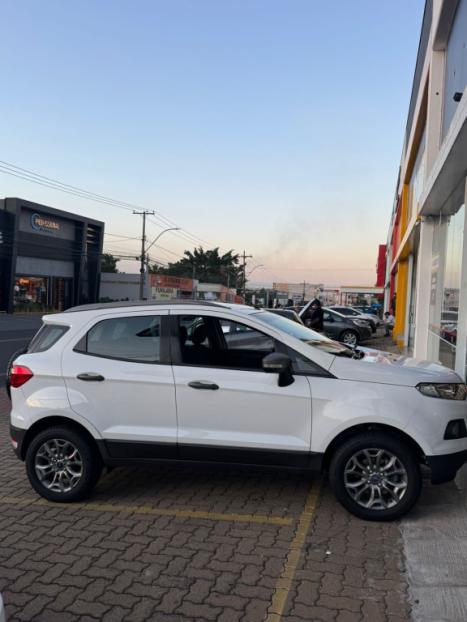 FORD Ecosport 1.6 16V 4P FREESTYLE PLUS FLEX, Foto 4