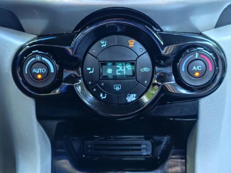 FORD Ecosport 1.6 4P TITANIUM SIGMA FLEX, Foto 17