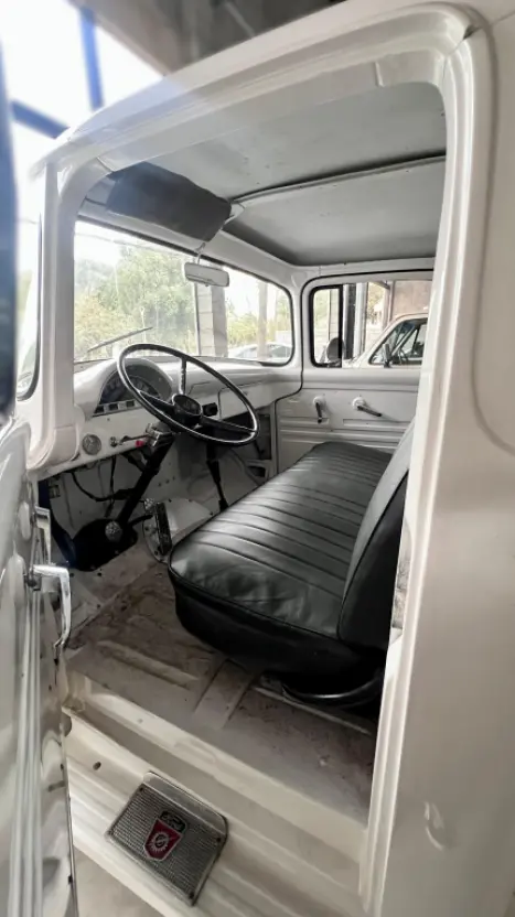 FORD F-100 4.5 V8 CABINE SIMPLES, Foto 6